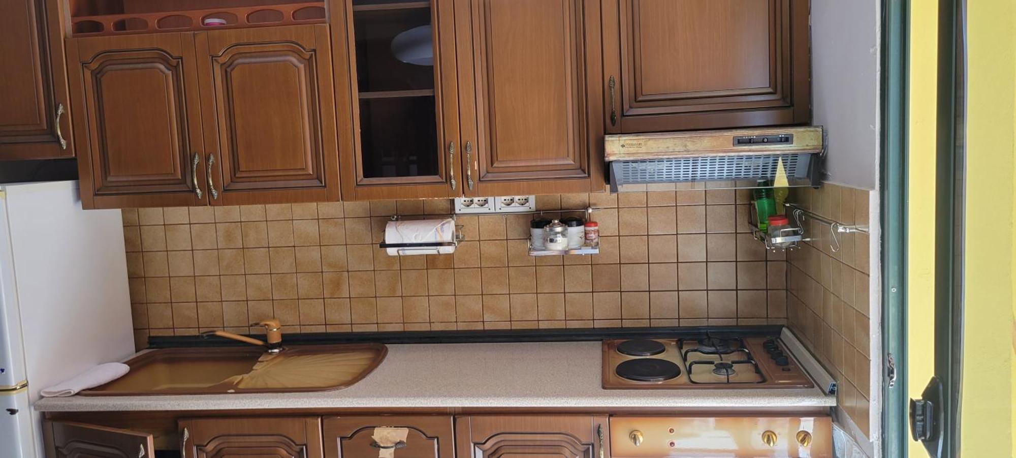 Charming Apartment Lushnjë Buitenkant foto